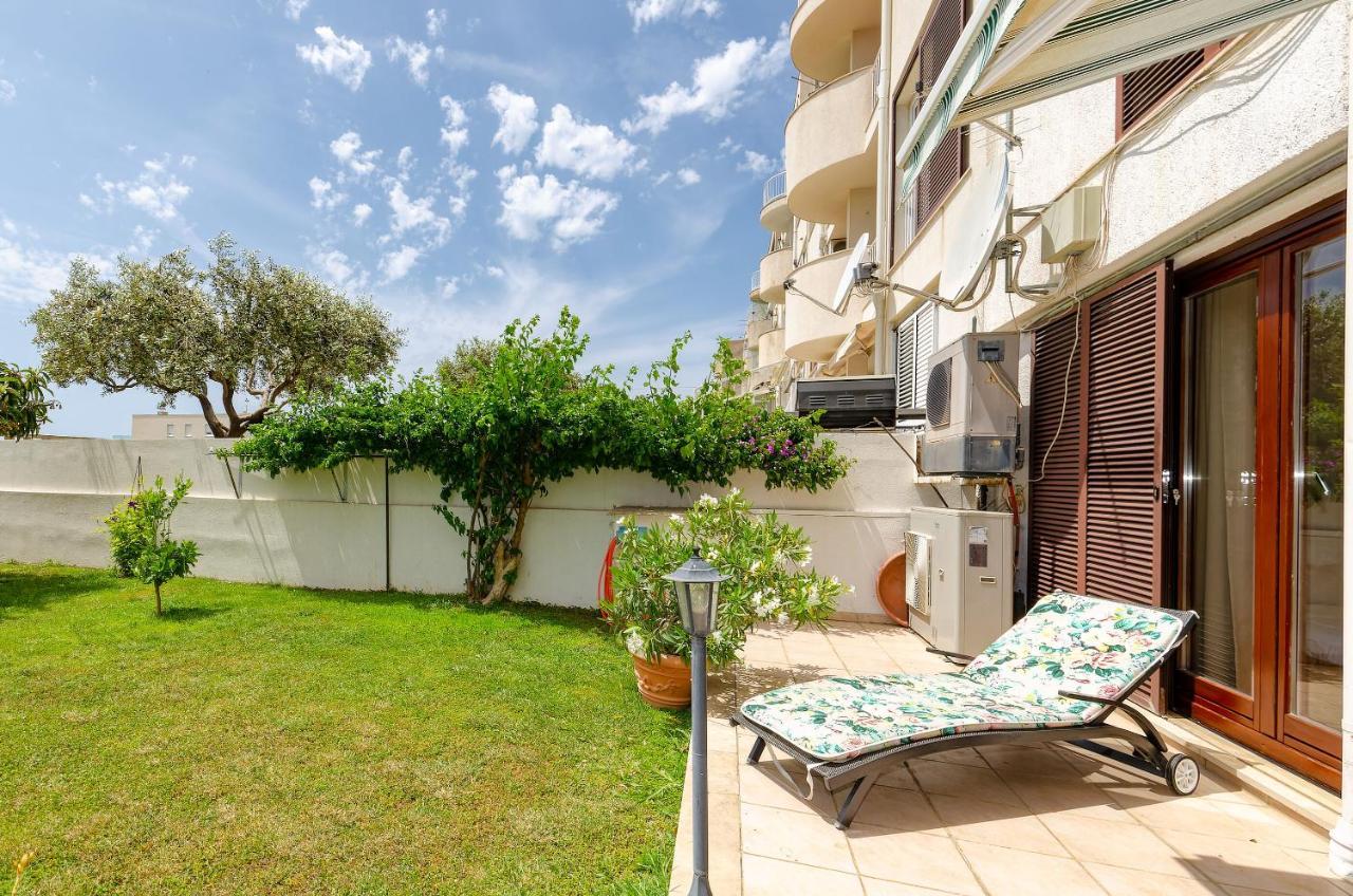 Apartments Mrs Brightside Split Exterior foto